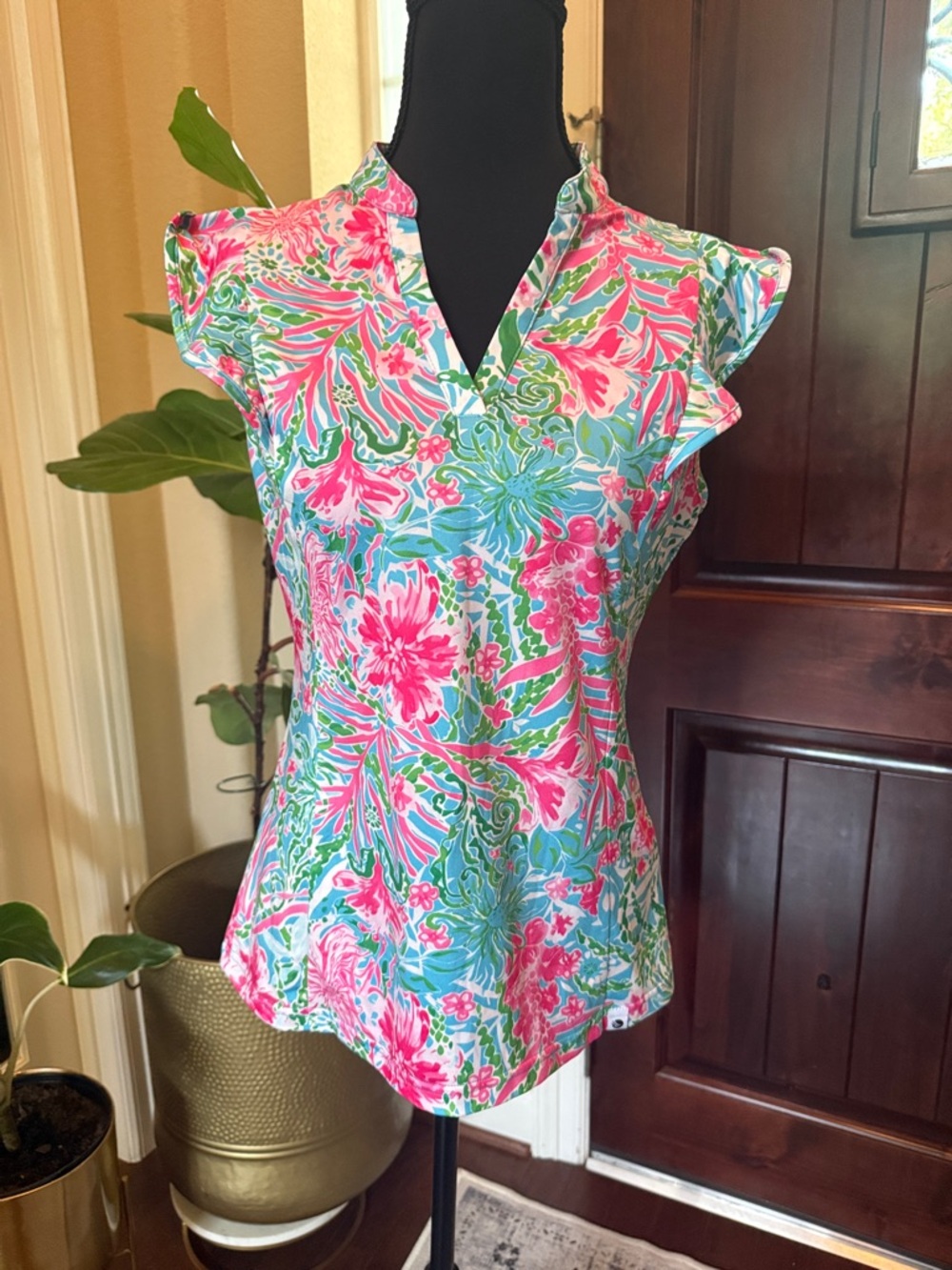 V-Neck Floral Cap-Sleeve Blouse in Pink, Blue & Green